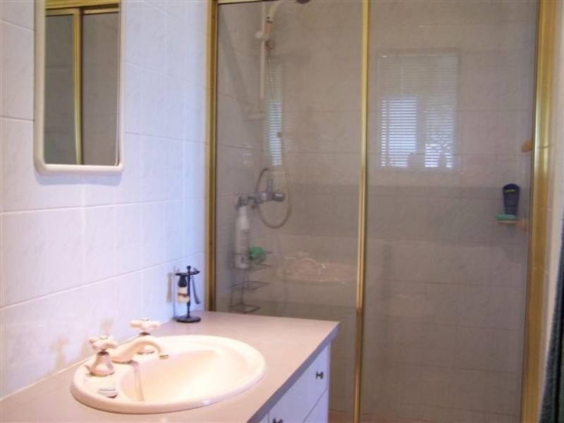 27 Cheviot Street, Smithfield QLD 4878