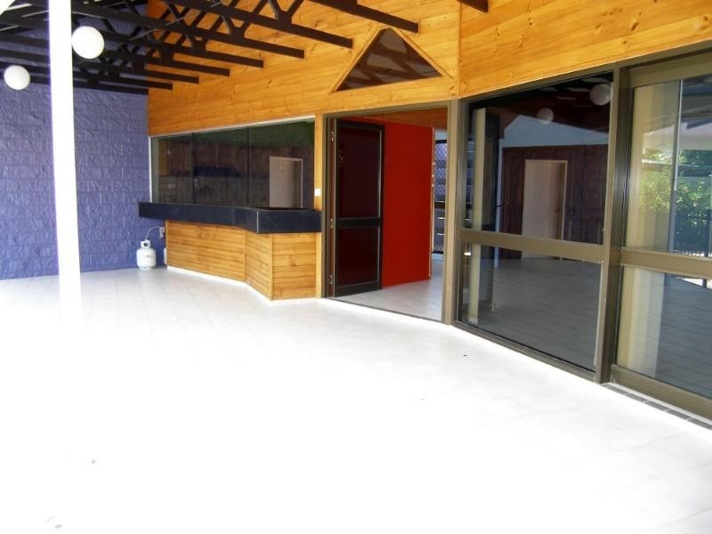 5 Frankston Street, Kewarra Beach QLD 4879