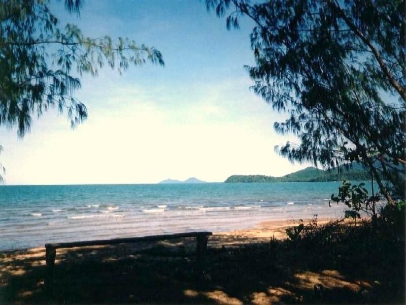 Kurrimine Beach QLD 4871
