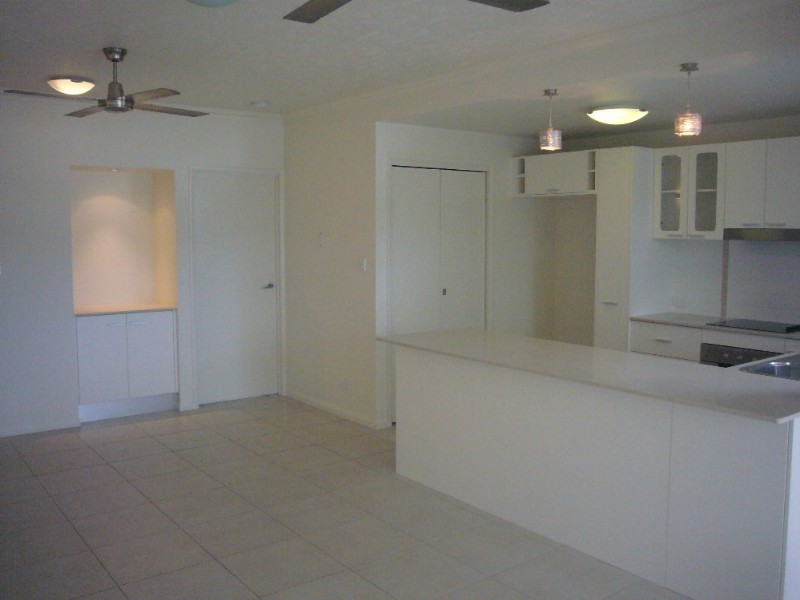 Trinity Beach QLD 4879