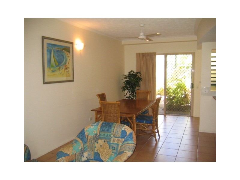 411/2 Keem Street, Trinity Beach QLD 4879