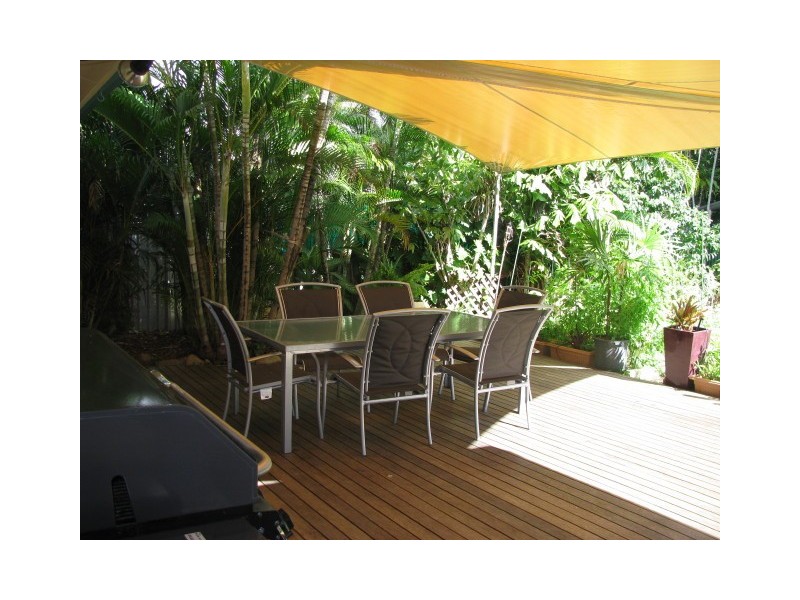 10 Tudor Close, Trinity Park QLD 4879