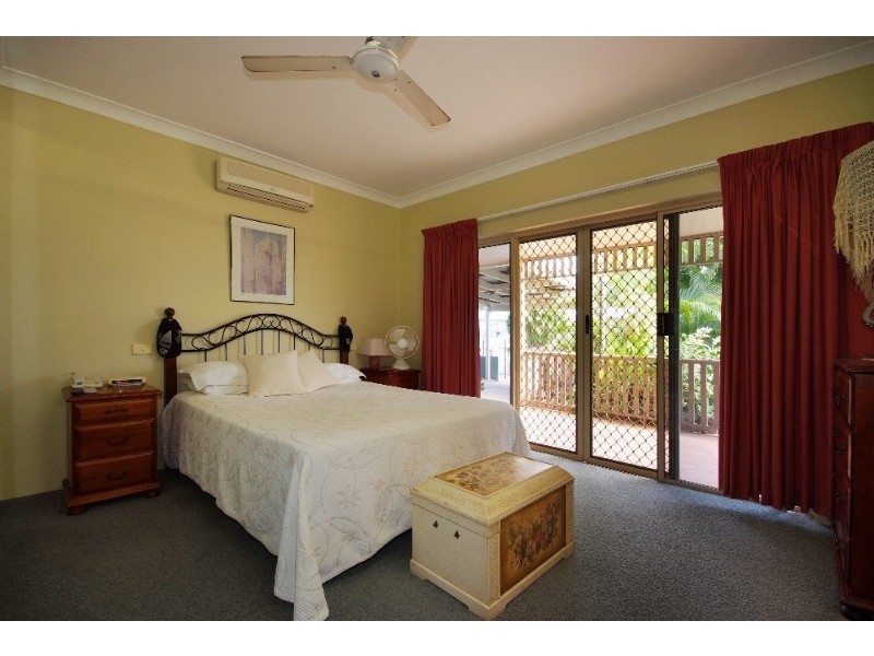 Kewarra Beach QLD 4879