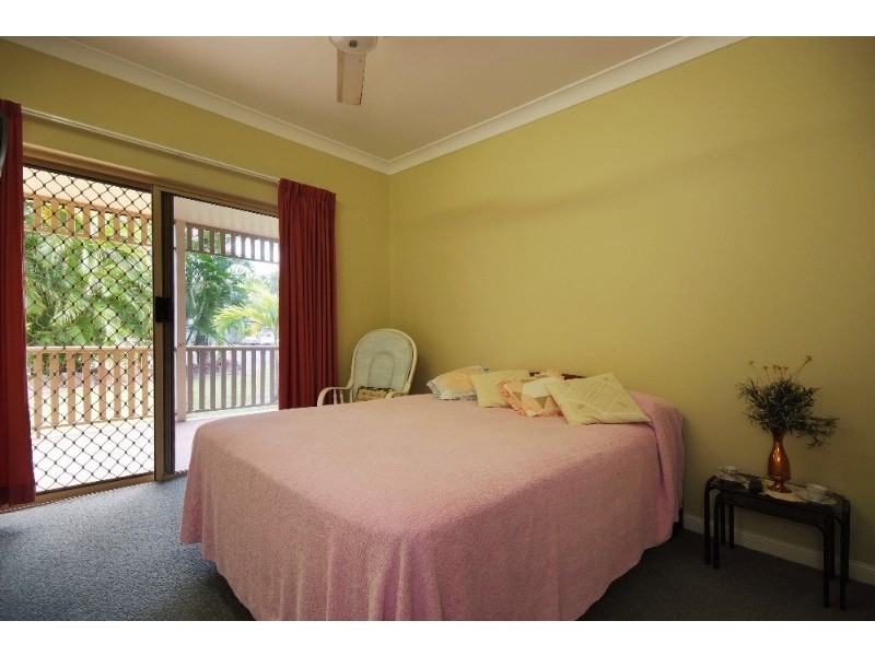 Kewarra Beach QLD 4879