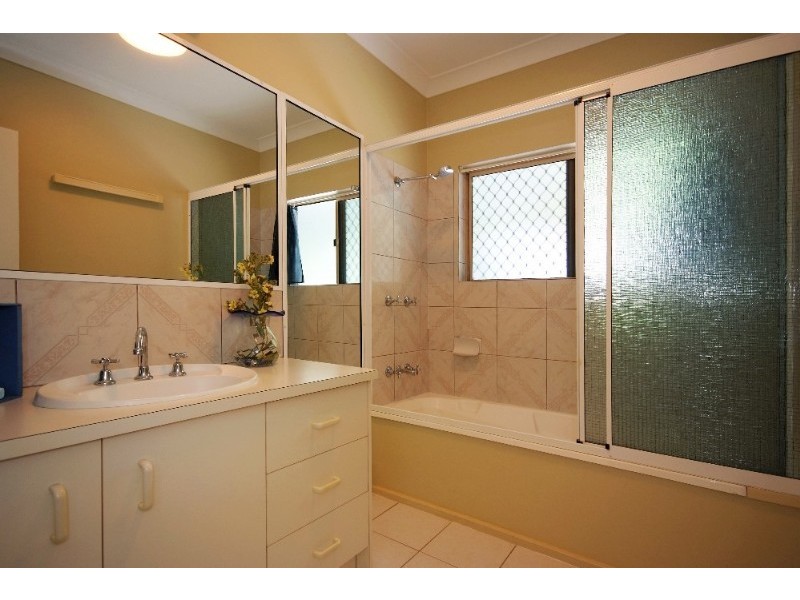 Kewarra Beach QLD 4879