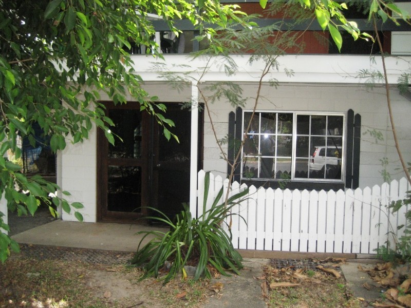 6a Arunta Street, Trinity Park QLD 4879