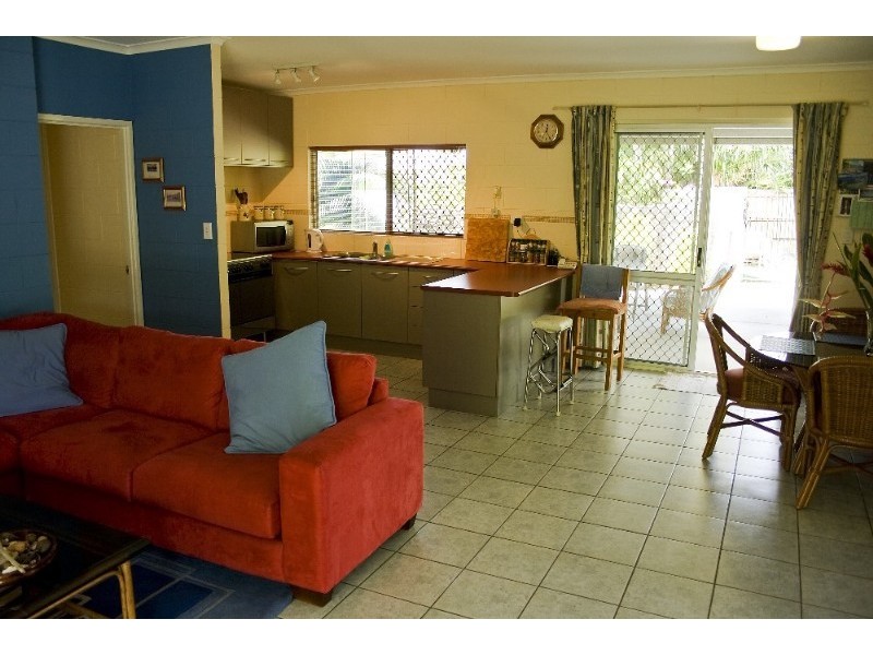 Trinity Beach QLD 4879