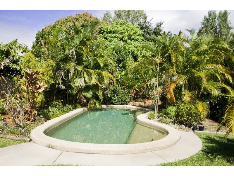 Trinity Beach QLD 4879