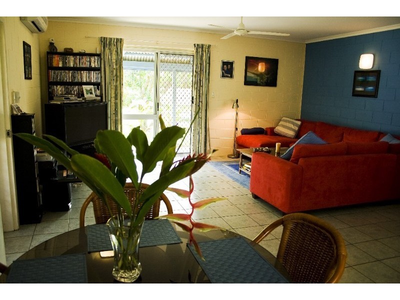 Trinity Beach QLD 4879