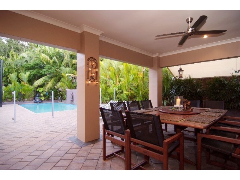 Clifton Beach QLD 4879