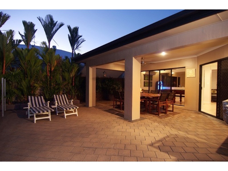 Clifton Beach QLD 4879