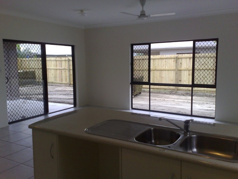7 Hulbert Street, Trinity Park QLD 4879