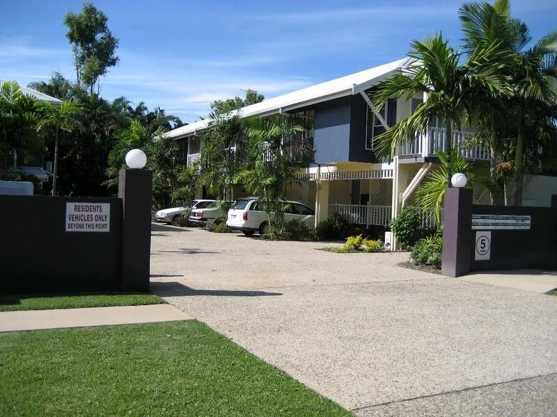 9/63 Wattle Street, Yorkeys Knob QLD 4878