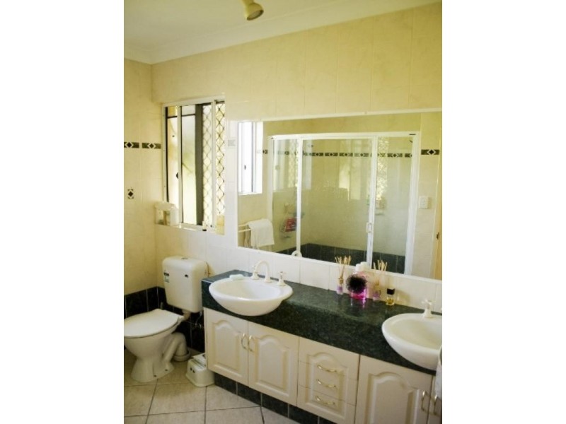 Kewarra Beach QLD 4879