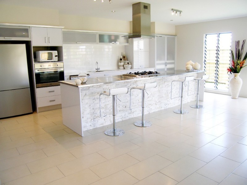 Kewarra Beach QLD 4879