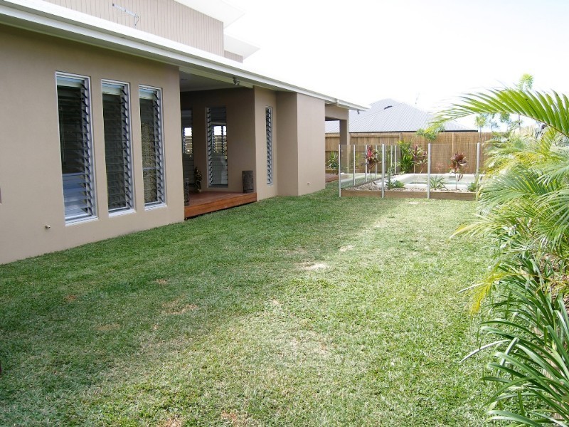 Kewarra Beach QLD 4879