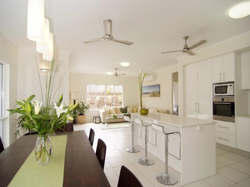 Brinsmead QLD 4870