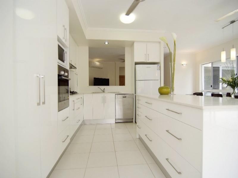 Brinsmead QLD 4870