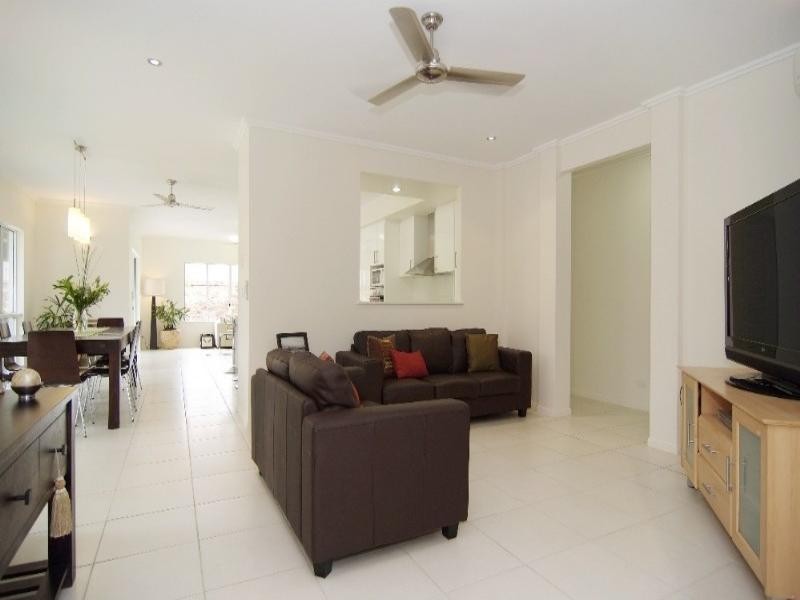 Brinsmead QLD 4870