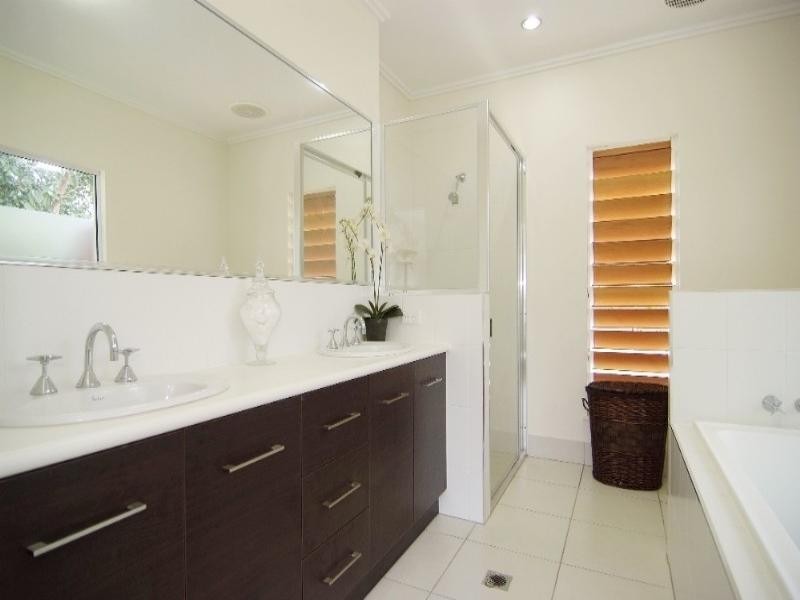 Brinsmead QLD 4870