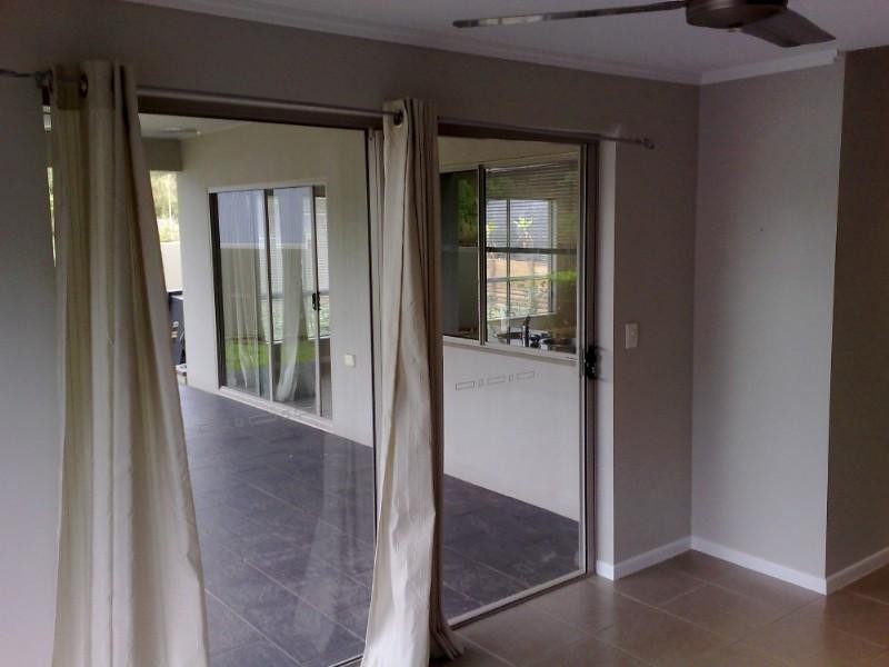 14 Willie Ming Close, Redlynch QLD 4870