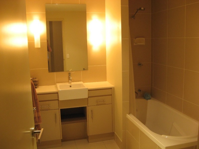 Westcourt QLD 4870