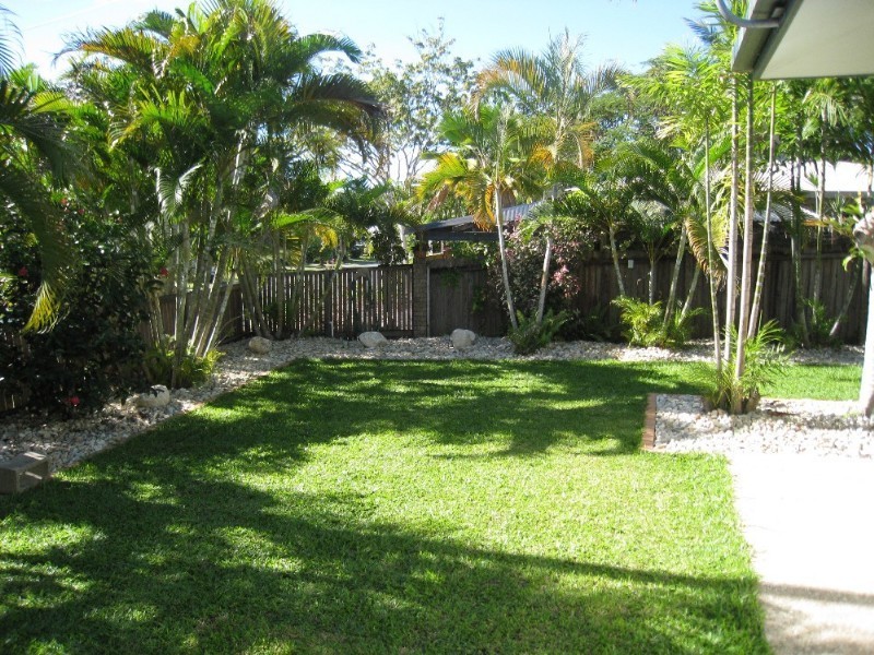 15 Starling Street, Kewarra Beach QLD 4879