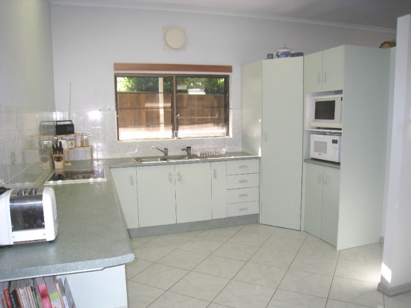 15 Starling Street, Kewarra Beach QLD 4879