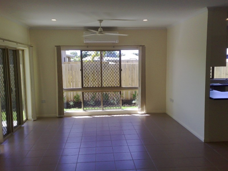 5 Imooya Place, Trinity Park QLD 4879