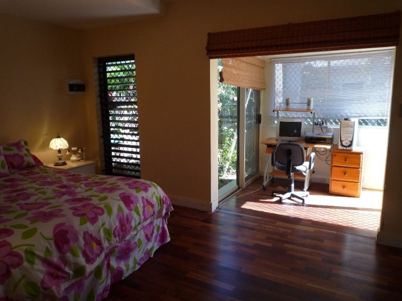 Kewarra Beach QLD 4879