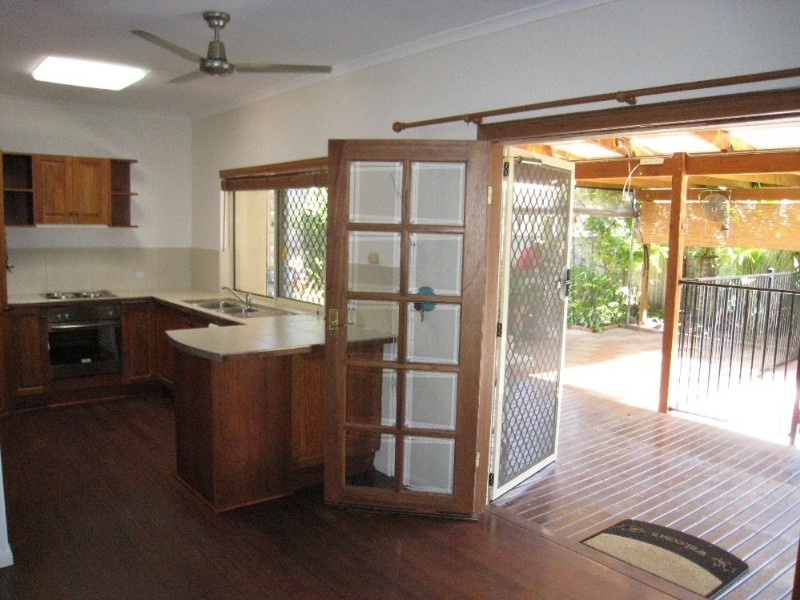 Kewarra Beach QLD 4879