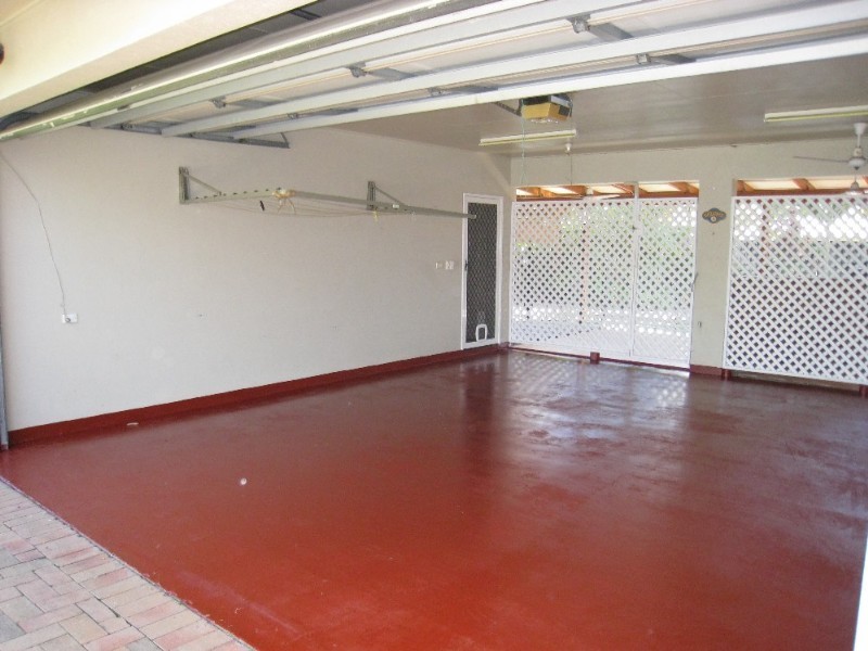 Kewarra Beach QLD 4879