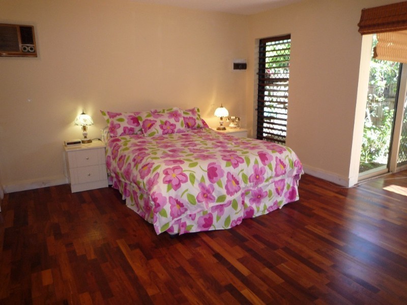 Kewarra Beach QLD 4879