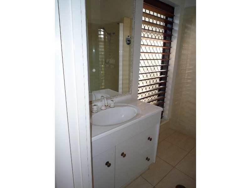 Kewarra Beach QLD 4879