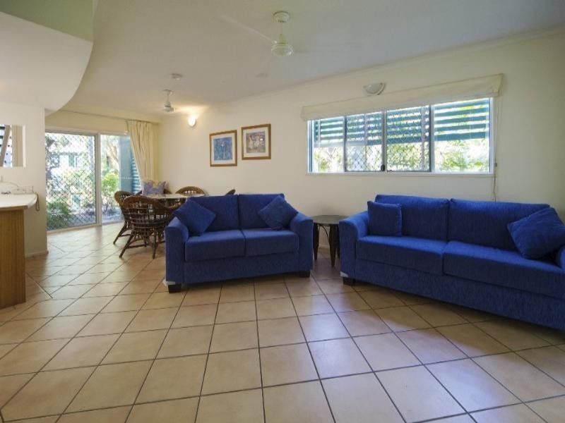 Trinity Beach QLD 4879