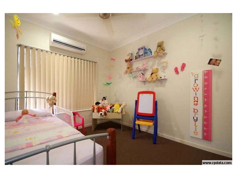 8 Monterey Street, Kewarra Beach QLD 4879