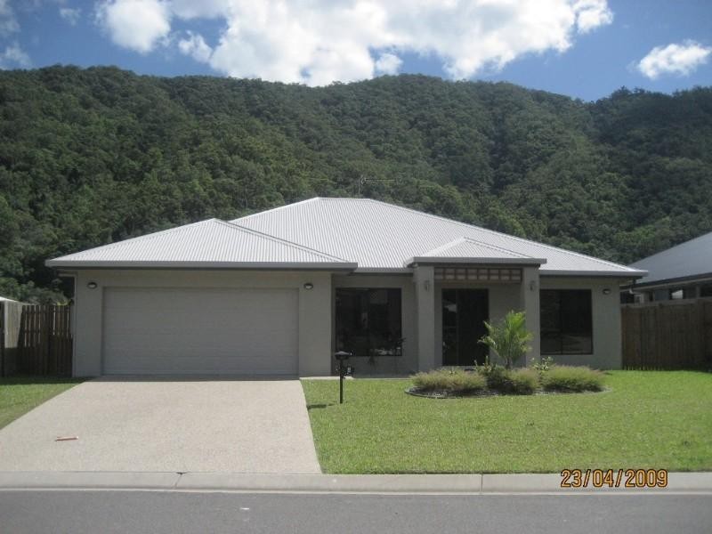 4 Chandra Close, Redlynch QLD 4870