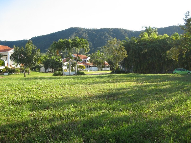 Kewarra Beach QLD 4879