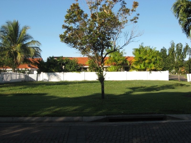 Kewarra Beach QLD 4879