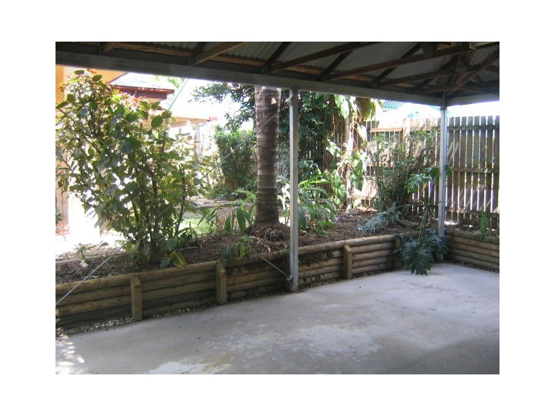 11 Saddle Mountain Road, Smithfield QLD 4878