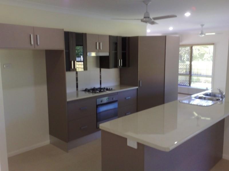 7 Milko Close, Brinsmead QLD 4870