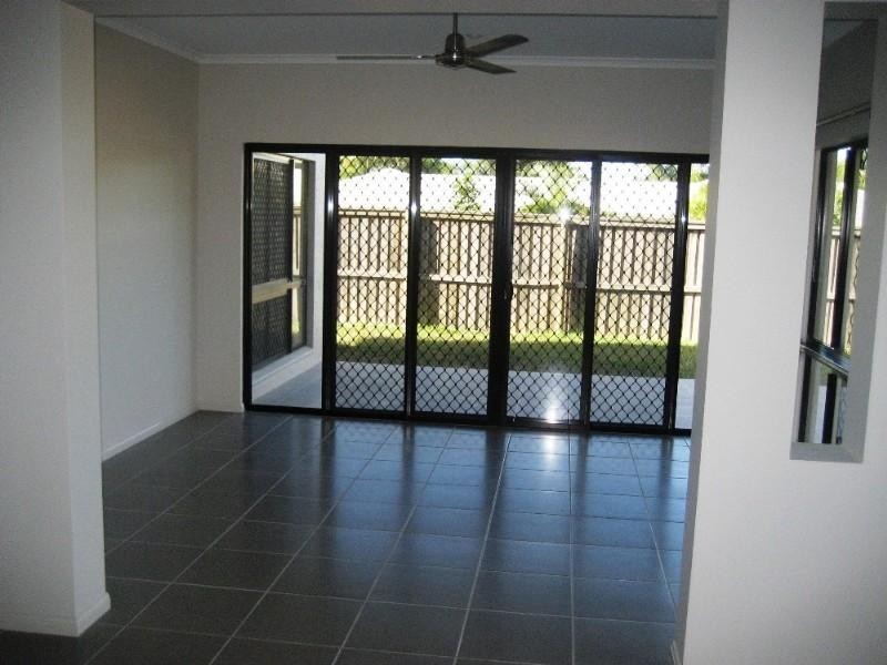 5 Floreat Close, Kewarra Beach QLD 4879