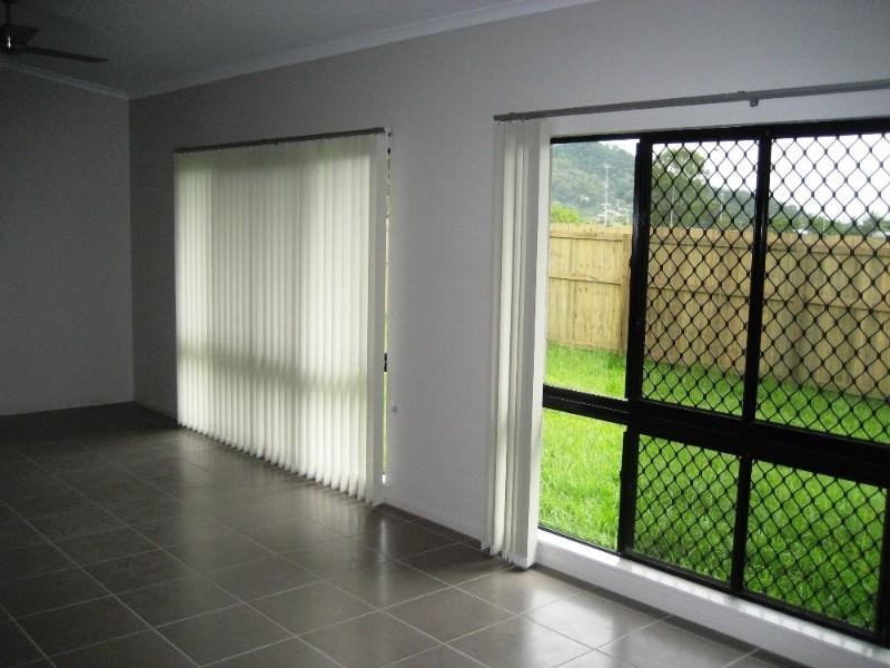 5 Floreat Close, Kewarra Beach QLD 4879