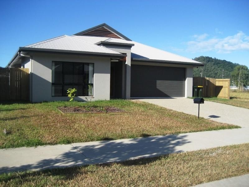 5 Floreat Close, Kewarra Beach QLD 4879
