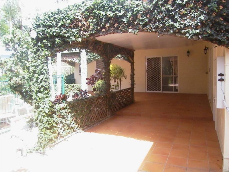 15 Limpet Close, Trinity Beach QLD 4879