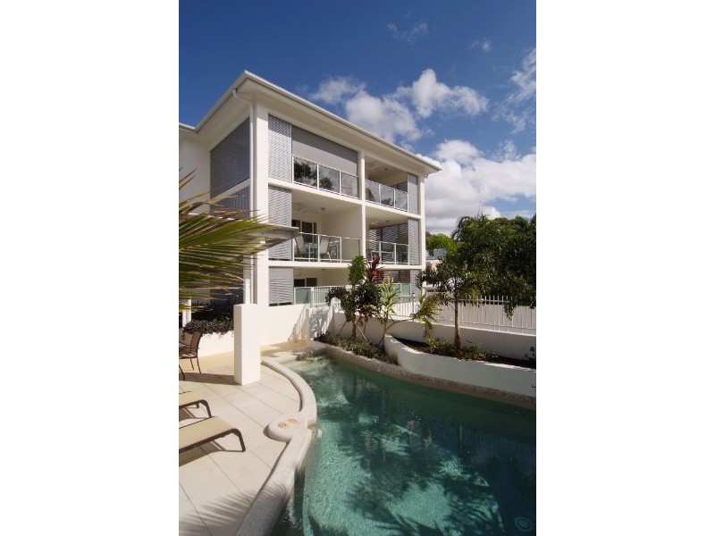 Trinity Beach QLD 4879