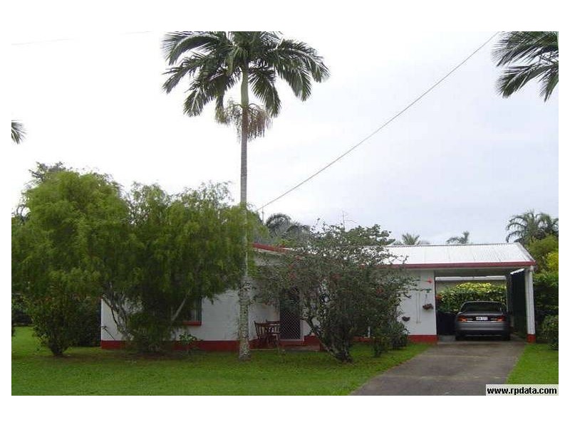 18 Wewak Street, Trinity Beach QLD 4879