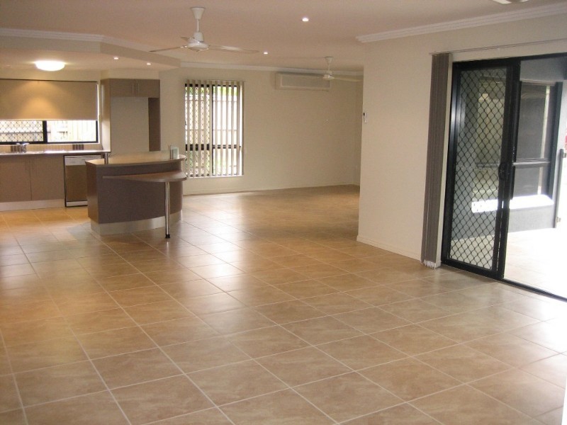 Kewarra Beach QLD 4879