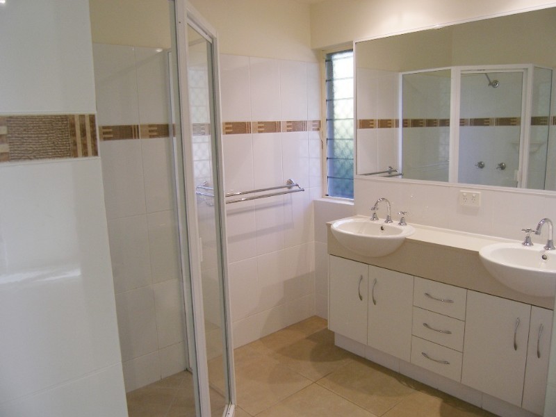 72 Moore Road, Kewarra Beach QLD 4879