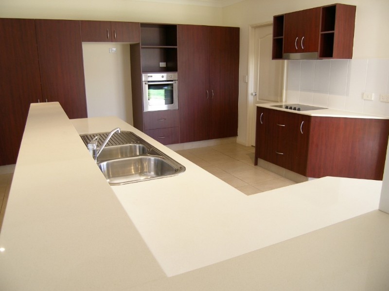 72 Moore Road, Kewarra Beach QLD 4879